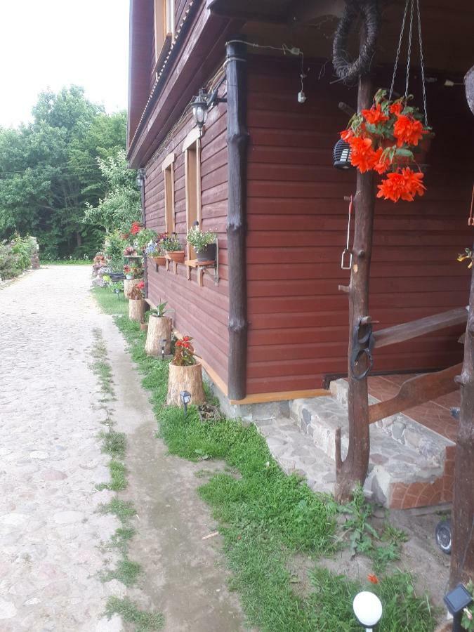 Olsik Apartamento Białowieża Exterior foto