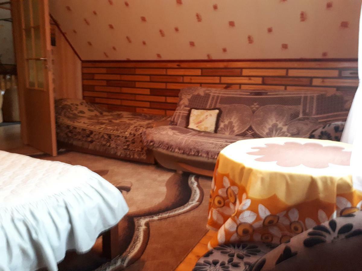 Olsik Apartamento Białowieża Exterior foto